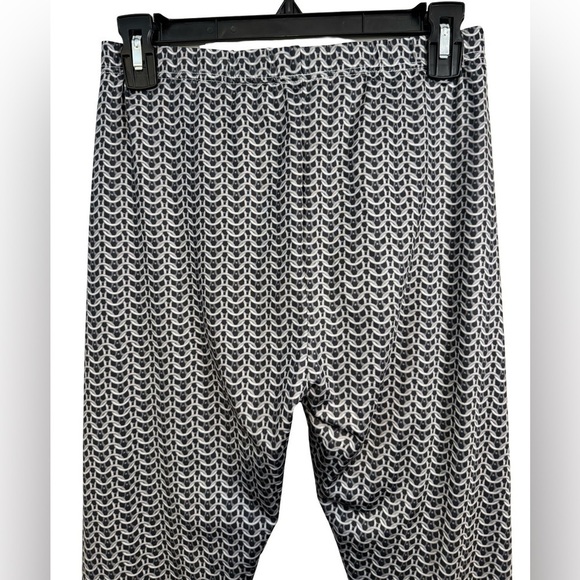 Chain Link Design Black and Gray Leggings Juniors Girls Size L ☀️ - Picture 10 of 14